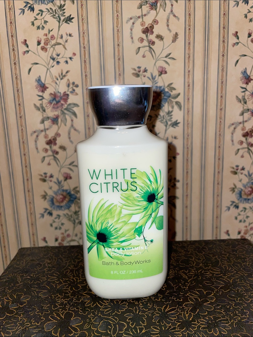 Bath & Body Works White Citrus Lotion 8 FL OZ